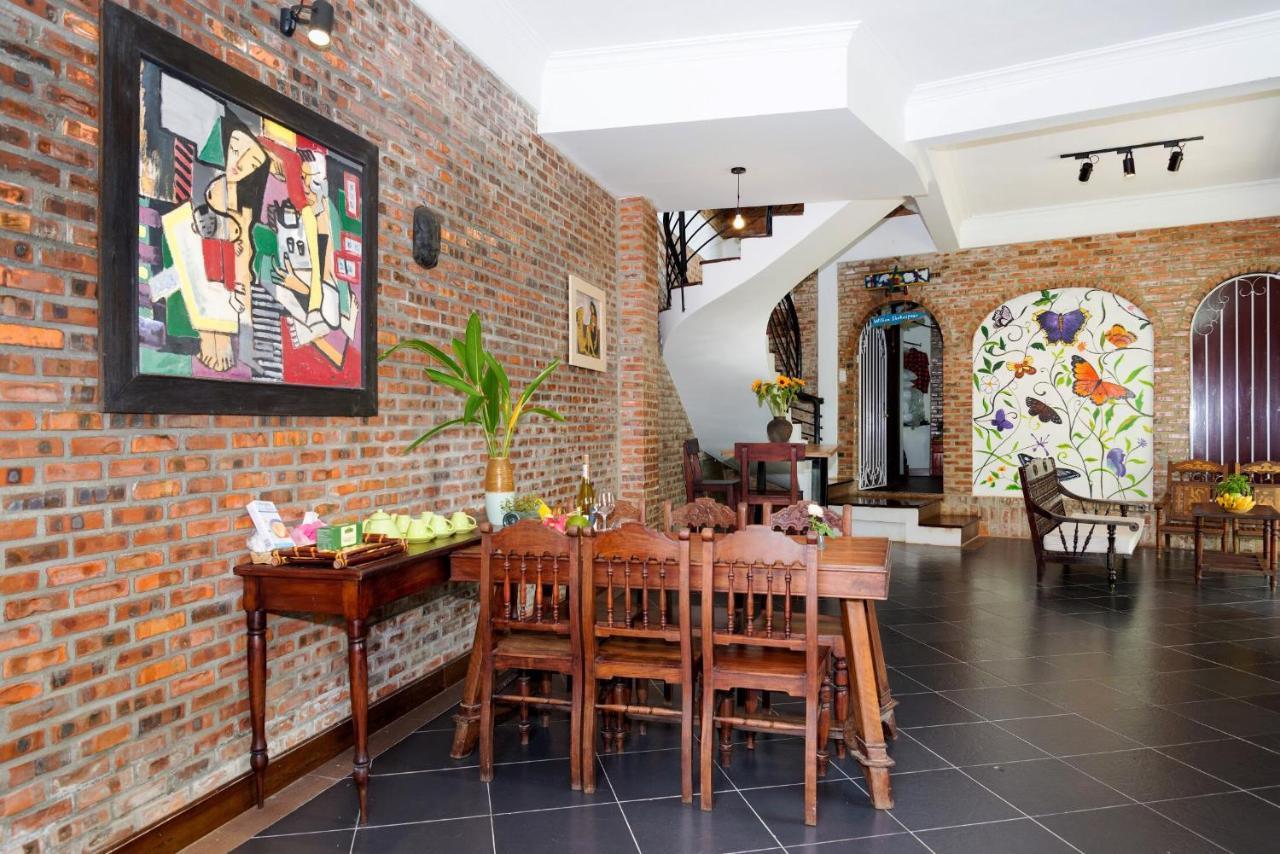 Calm House 2 Hostel 호이안 외부 사진